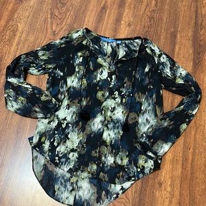 Vera Wang women top